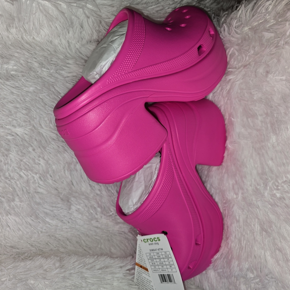 Crocs Women's Pink Clogs Sizes 7, 8, 9